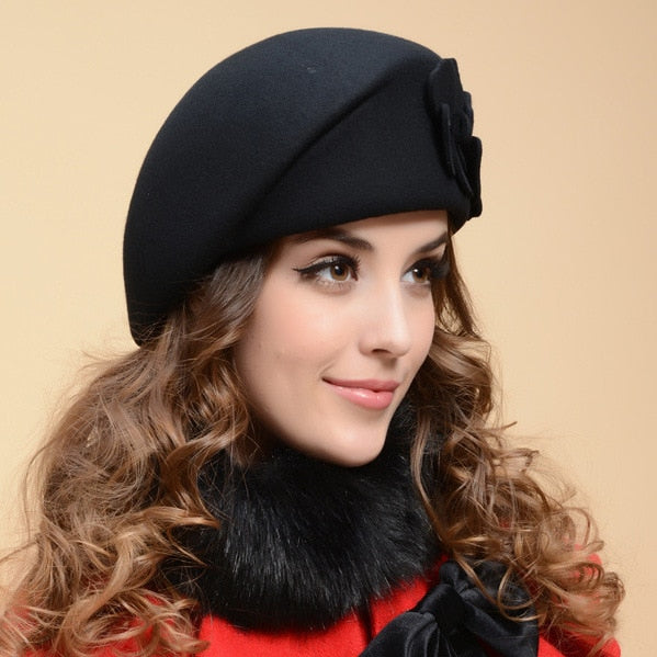 Beret with flowers