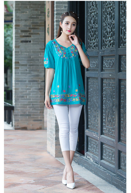 Rita - Long Top with Floral Embroidery