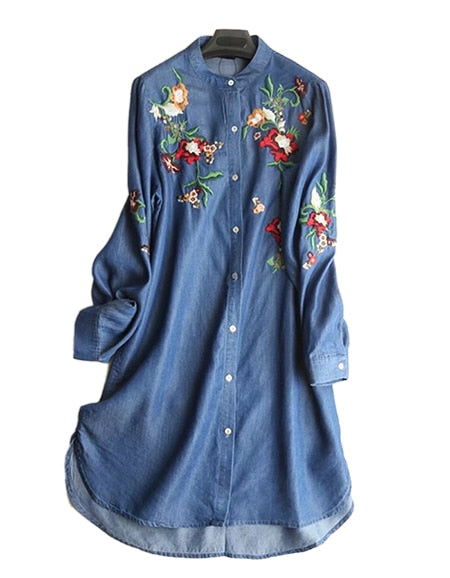 Lora - Denim dress with oriental flowers