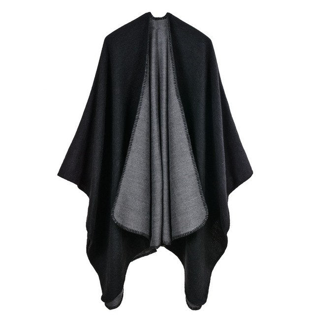 Pilar - Reversible poncho in solid colours