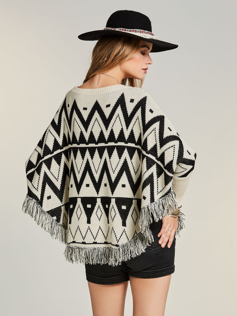 Alina - Poncho with native inspired knit pattern