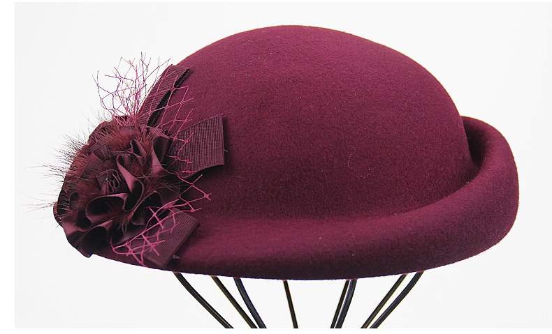 Wool Felt Beret with Flowers