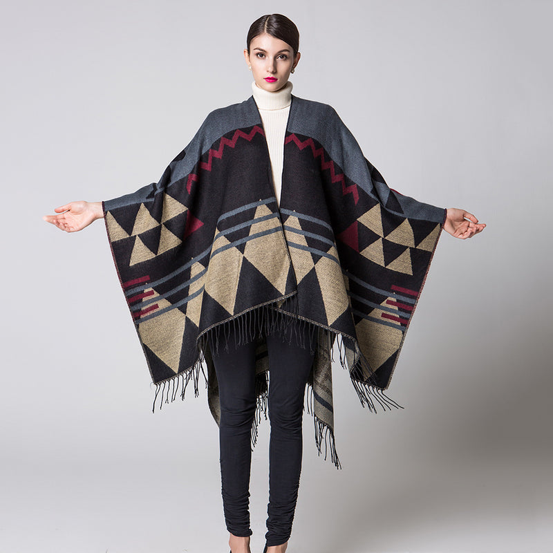 Romi - Long blanket poncho with tassels